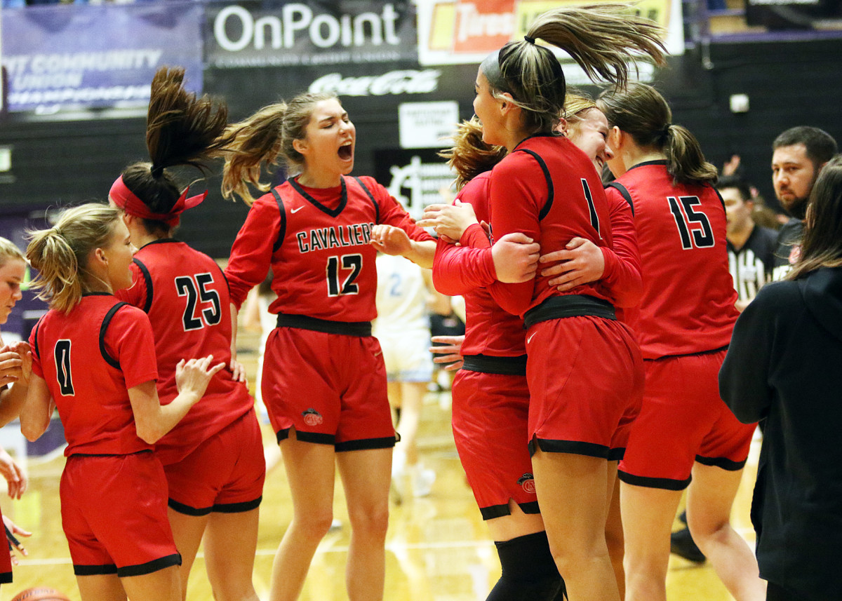 Clackamas Lakeridge girls basketball Dan Brood 58